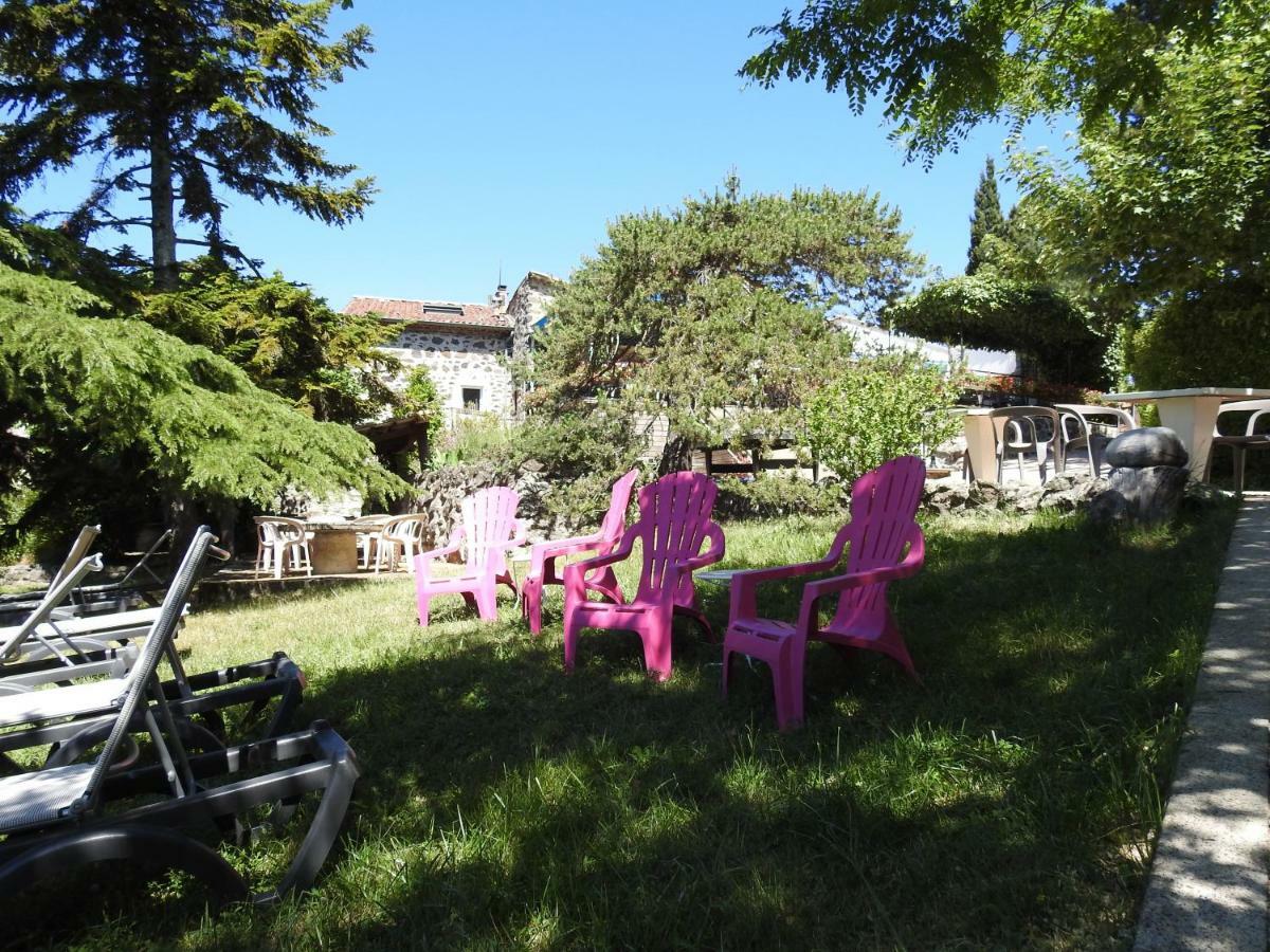 Camping Les Lavandes Darbres Exterior foto